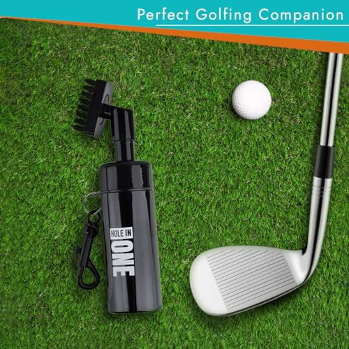 HoleInOne - Golf Club Groove Cleaning Brush with Built in Water Spray and Hook - Golf Gift