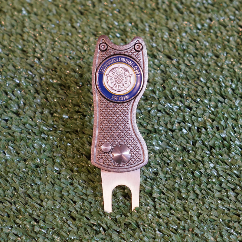 Leeds Golf Divot Tool & Ball Marker Set