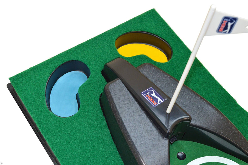 PGA Tour 6ft (1.8m) Automatic Ball Return Putting Mat